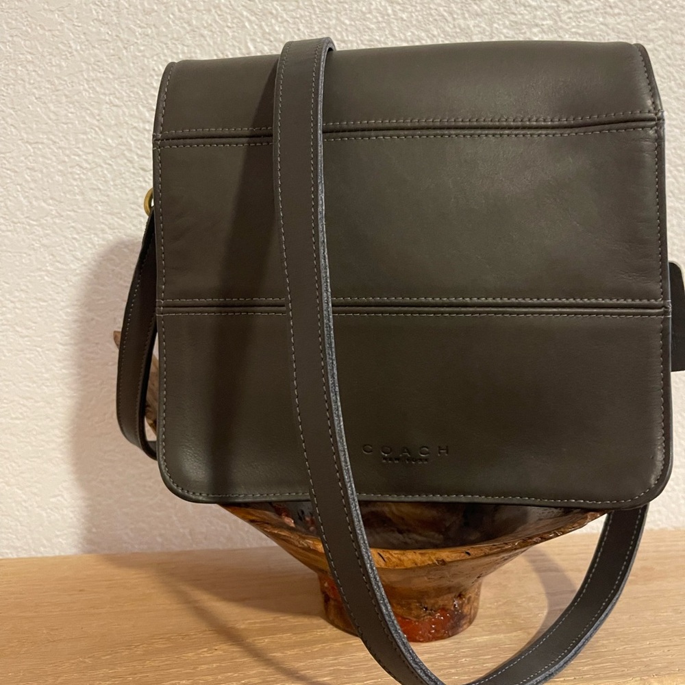 Coach Grey Leather Crossbody Bag - Picture 4 of 8